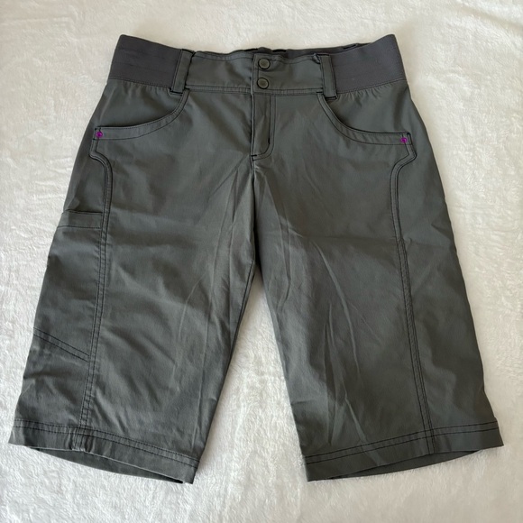 Title nine Pants - Title Nine Clamber Shorts Women’s Gray, size 4